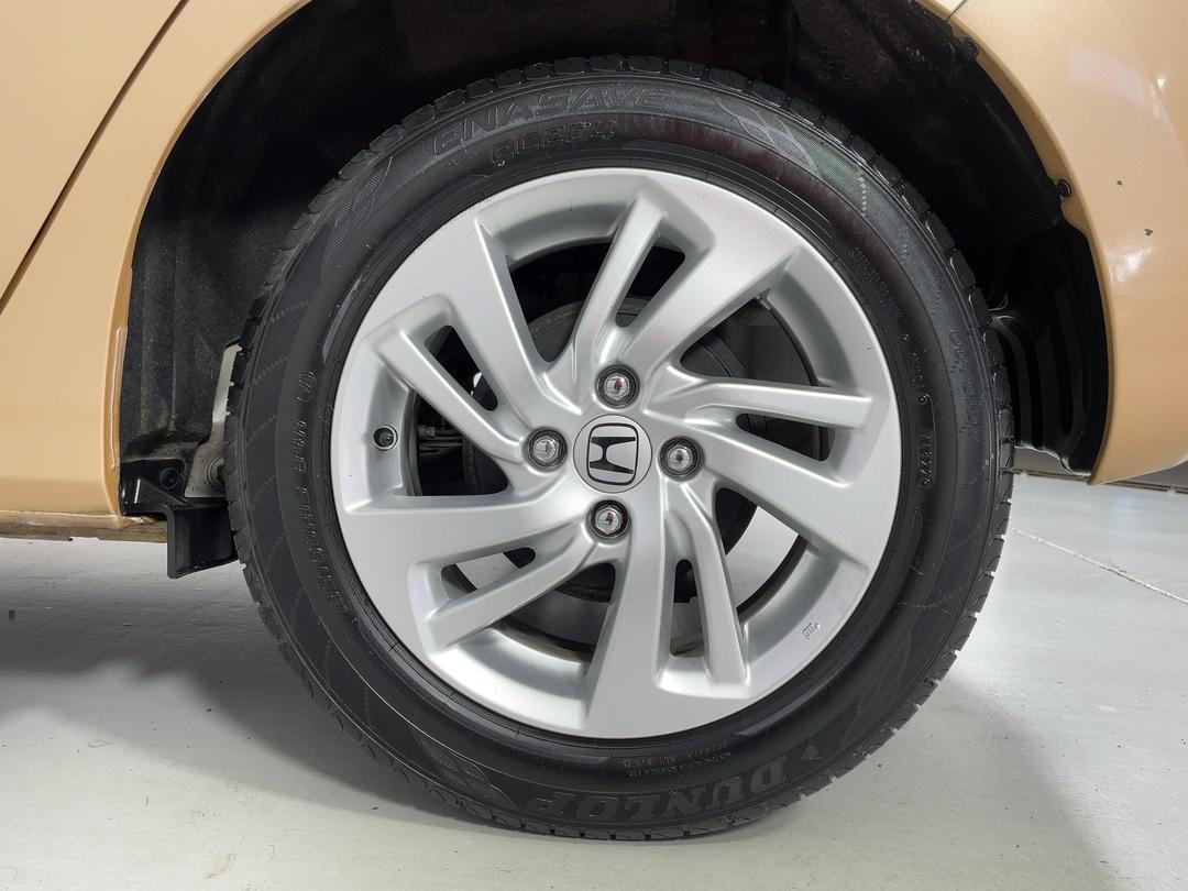 Photo '11' of Honda FIT