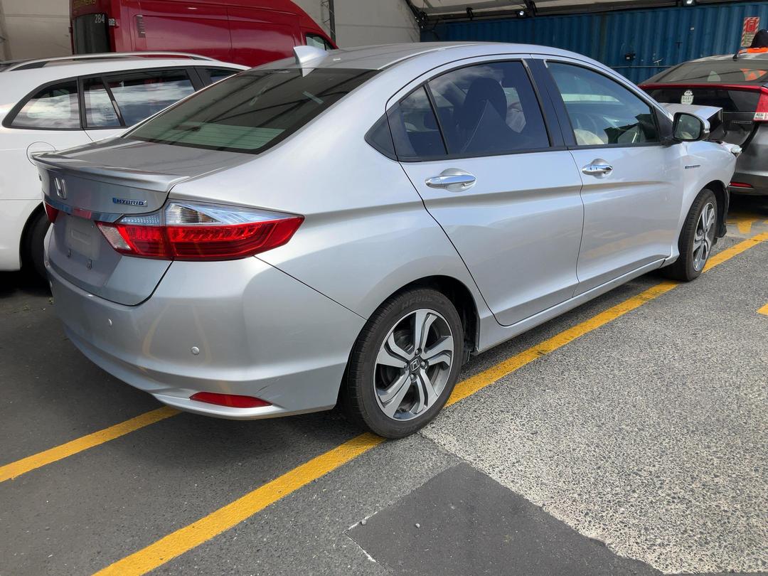 Photo '16' of Honda Grace