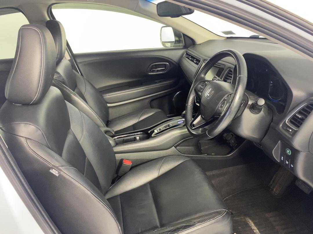 Photo '16' of Honda Vezel