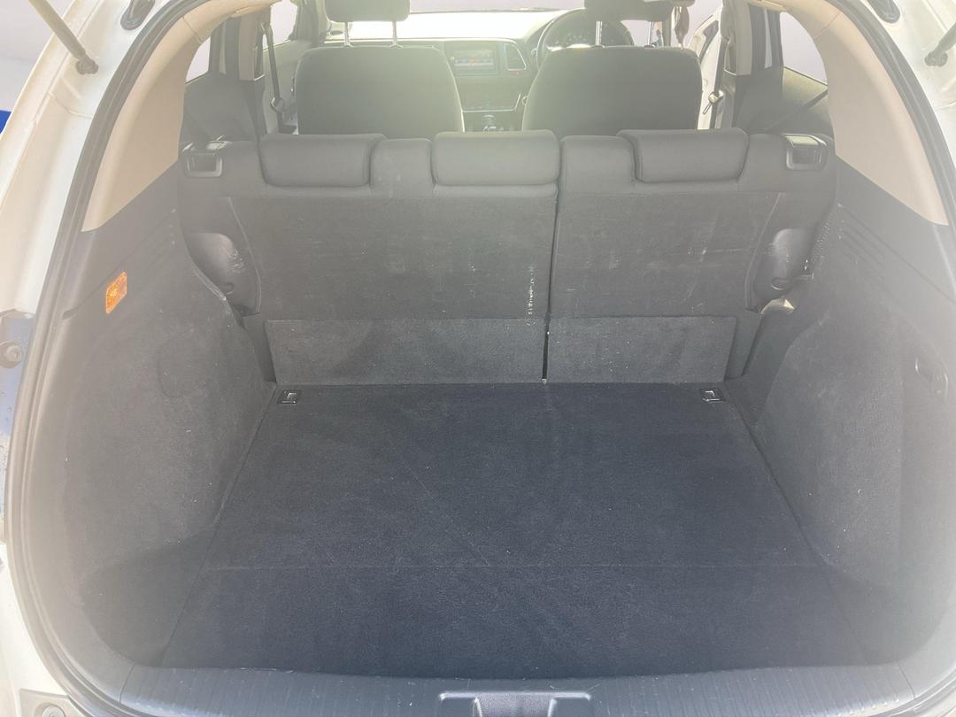 Photo '14' of Honda Vezel