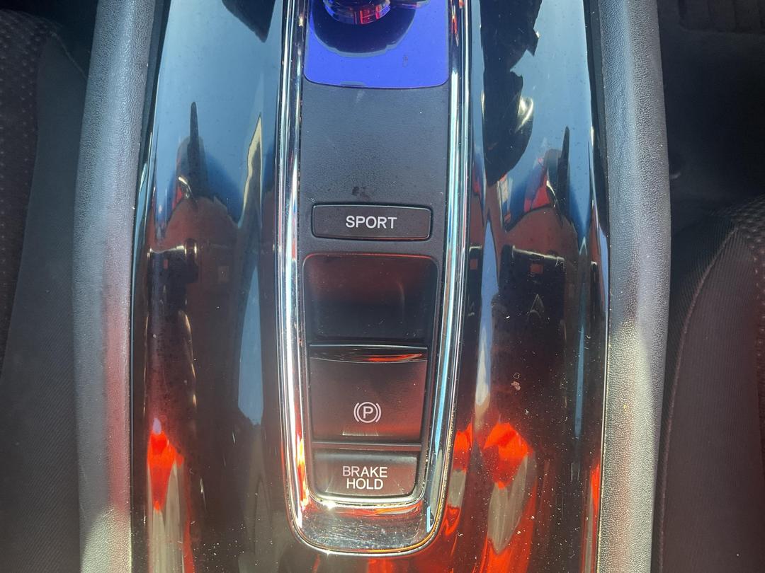 Photo '28' of Honda Vezel