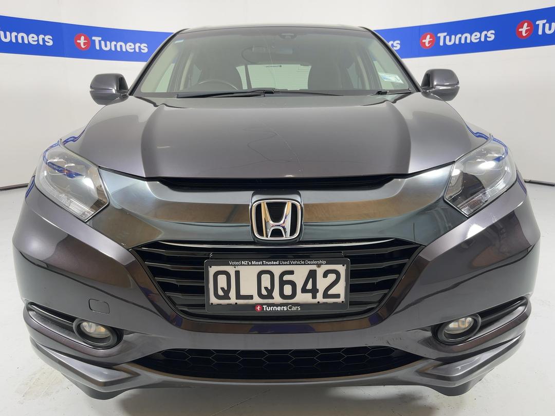 Photo '2' of Honda Vezel