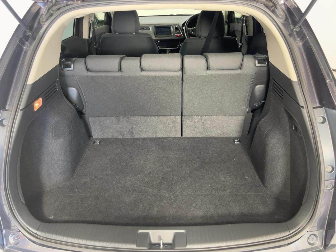 Photo '14' of Honda Vezel