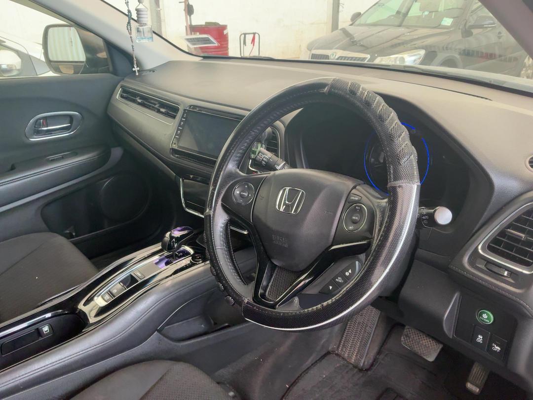 Photo '14' of Honda Vezel Photo '14' of Honda Vezel