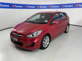 Photo '4' of Hyundai Accent