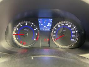 Photo '21' of Hyundai Accent