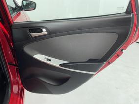 Photo '19' of Hyundai Accent
