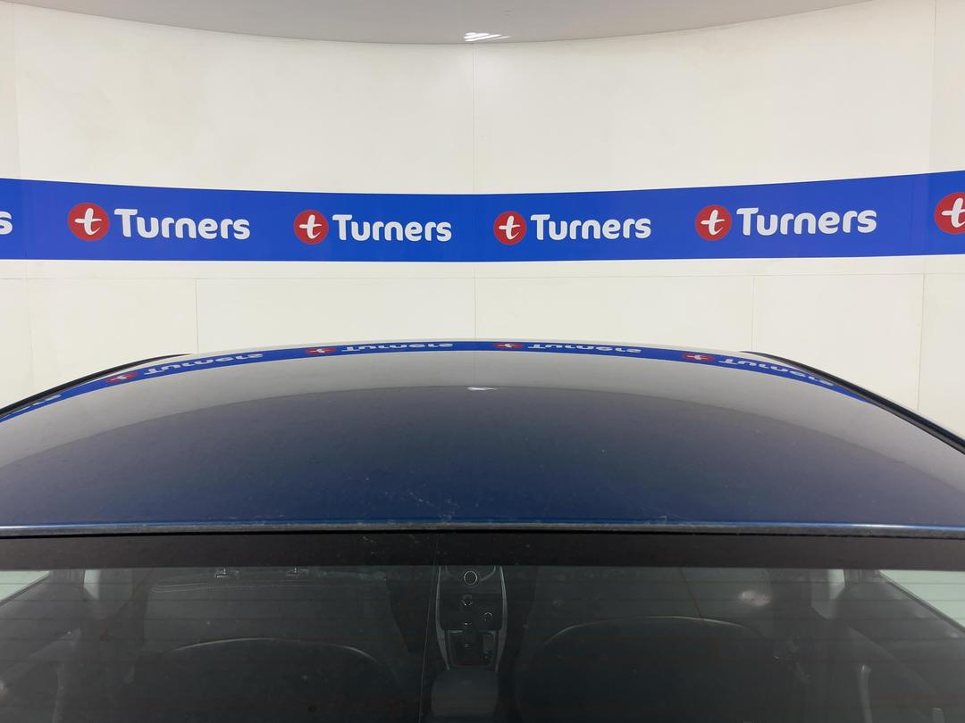 Photo '27' of Hyundai Elantra