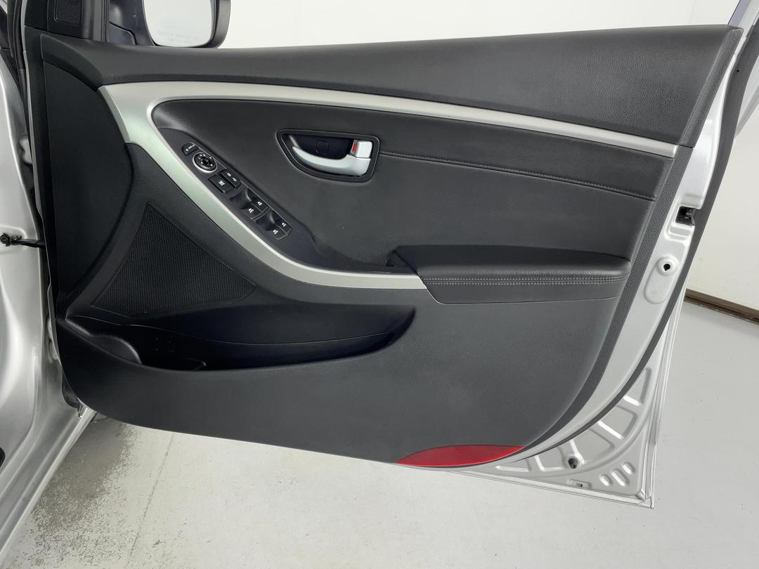 Photo '15' of Hyundai I30