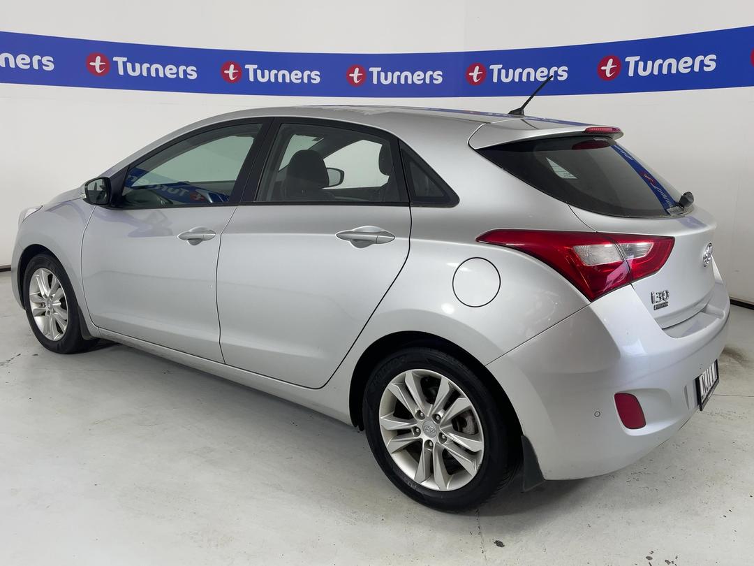 Photo '4' of Hyundai I30 Photo '4' of Hyundai I30