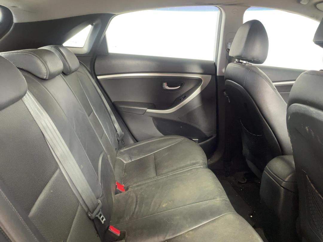 Photo '18' of Hyundai I30 Photo '18' of Hyundai I30