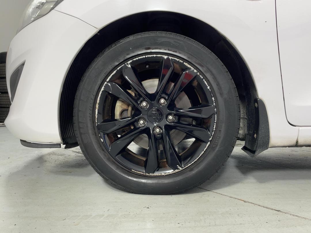 Photo '10' of Hyundai I30