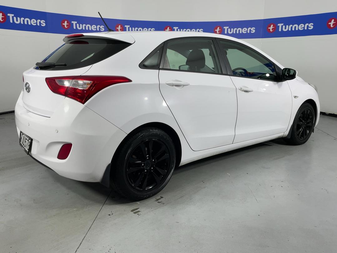 Photo '7' of Hyundai I30