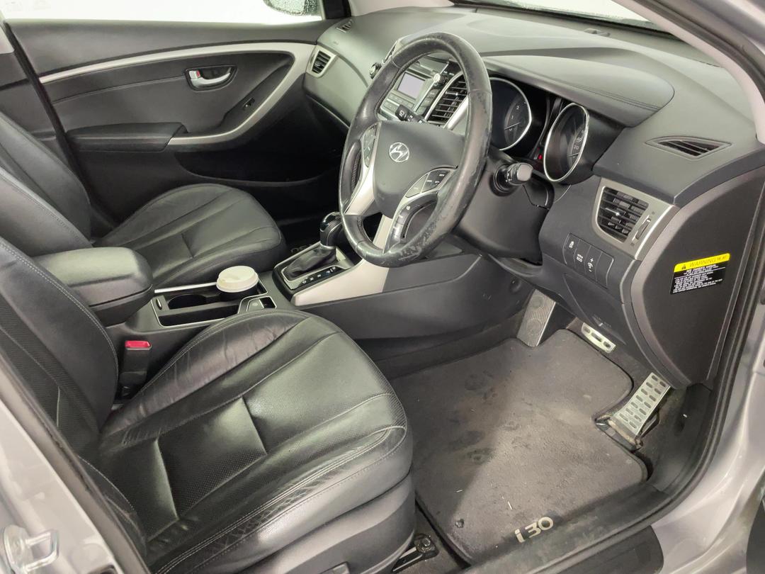 Photo '14' of Hyundai I30 GD Photo '14' of Hyundai I30 GD