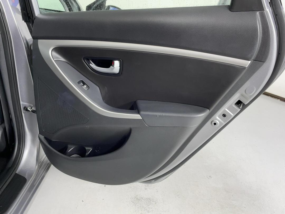 Photo '15' of Hyundai I30 GD Photo '15' of Hyundai I30 GD