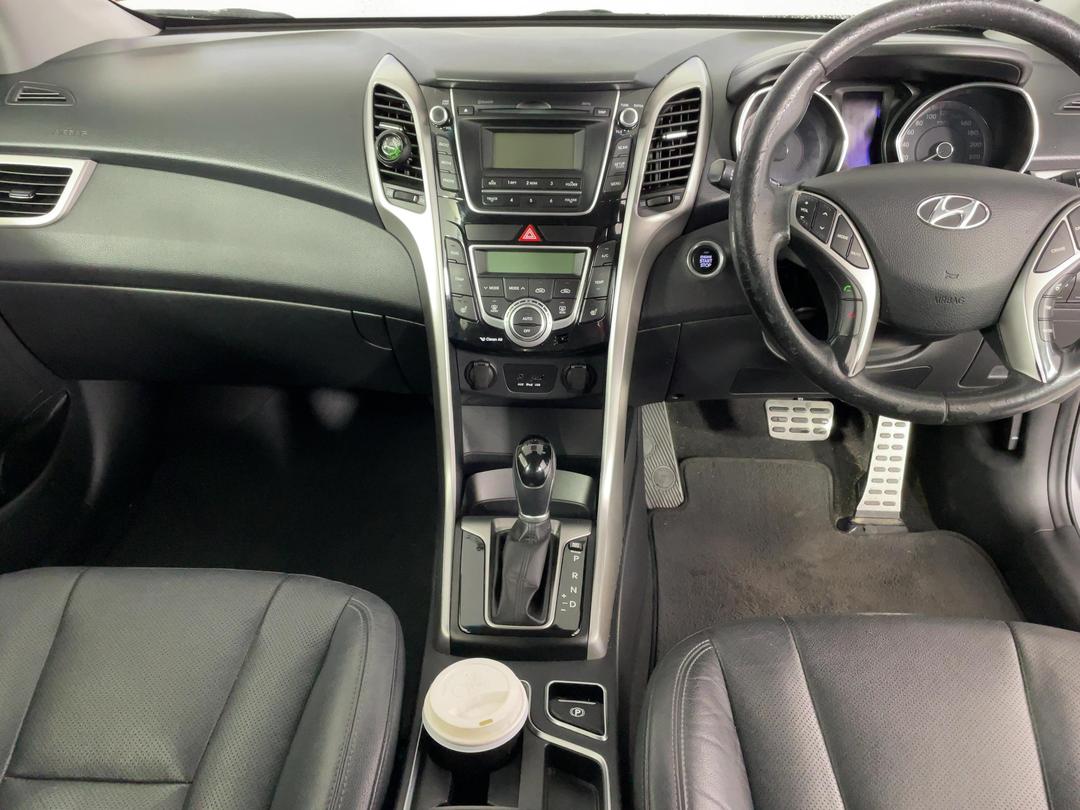 Photo '17' of Hyundai I30 GD Photo '17' of Hyundai I30 GD