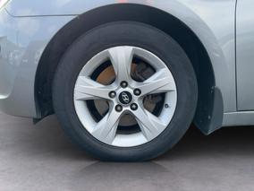 Photo '10' of Hyundai I40