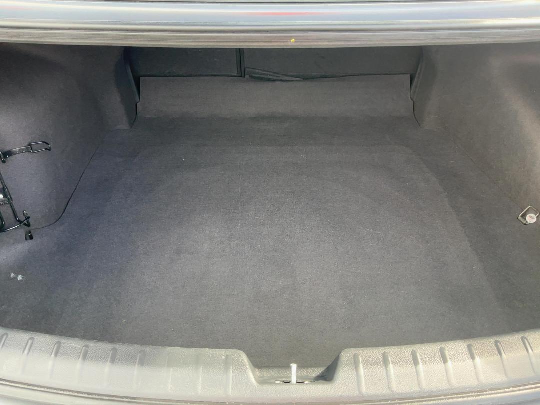 Photo '14' of Hyundai I40