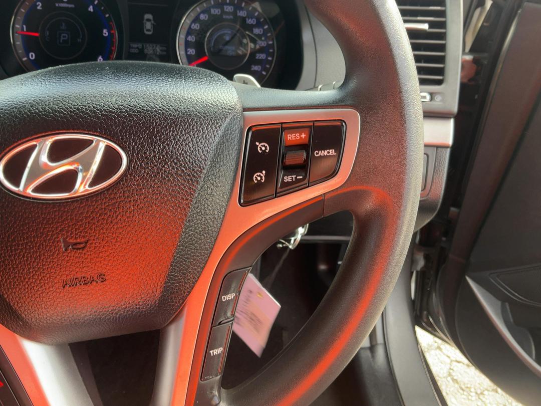 Photo '25' of Hyundai I40