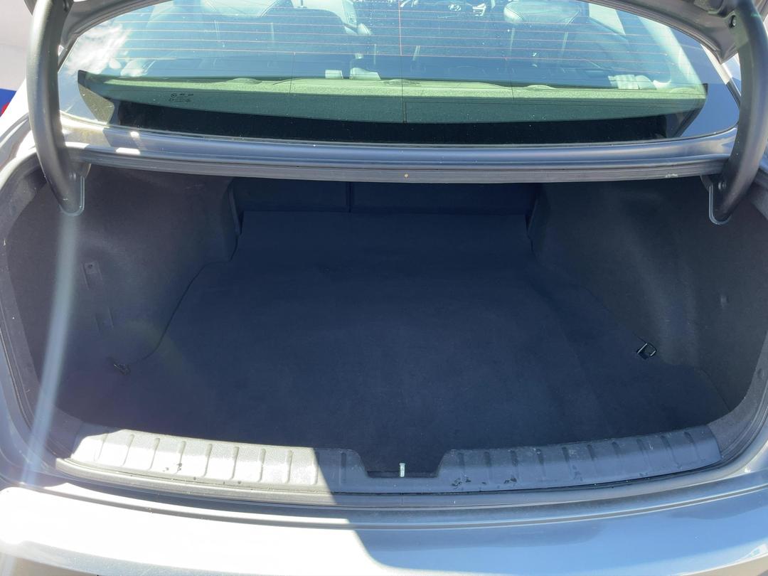 Photo '14' of Hyundai I40
