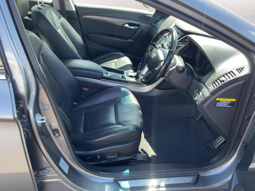 Photo '16' of Hyundai I40