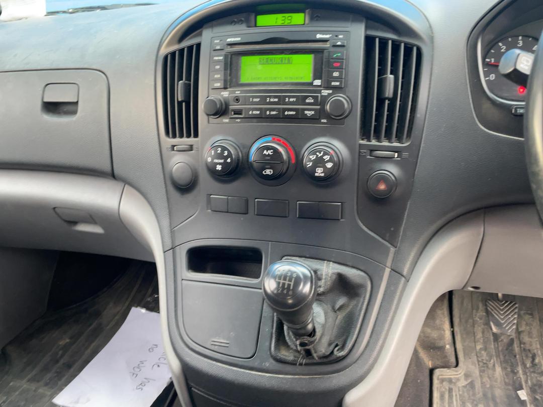 Photo '16' of Hyundai Iload Crdi Photo '16' of Hyundai Iload Crdi