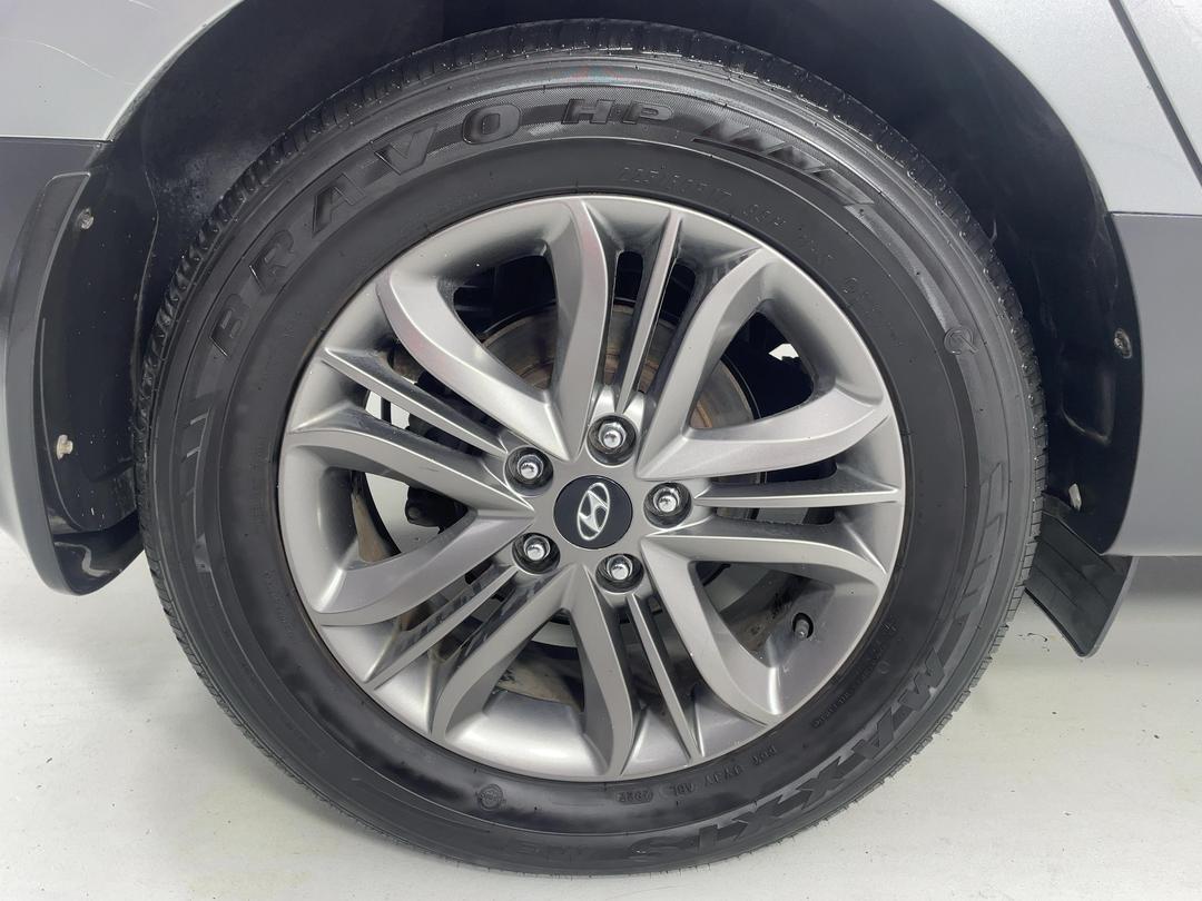 Photo '12' of Hyundai Ix35