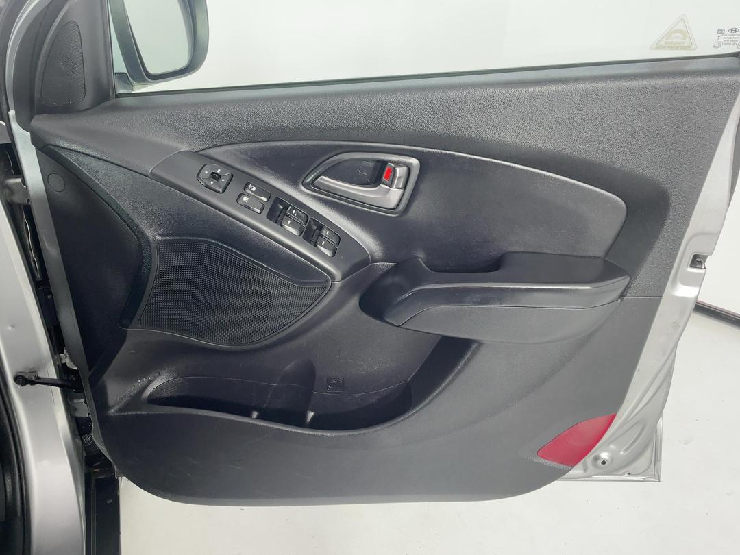 Photo '15' of Hyundai Ix35