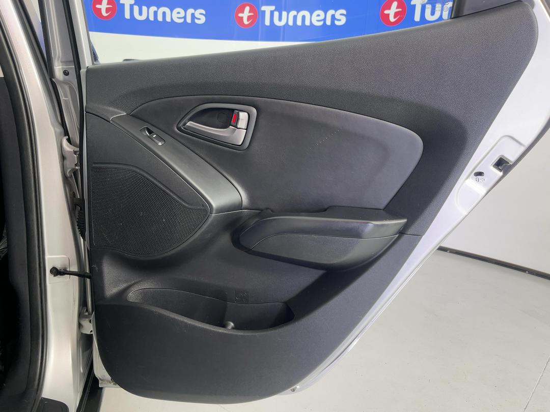 Photo '19' of Hyundai Ix35