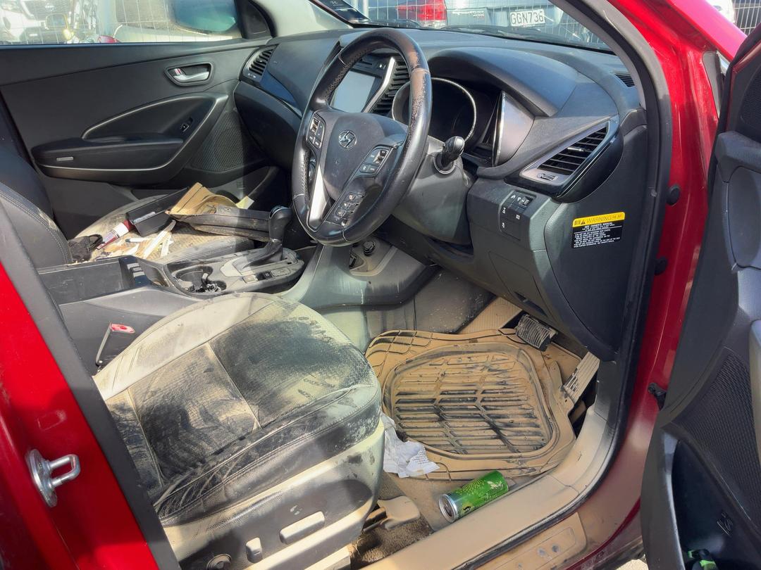 Photo '12' of Hyundai Santa FE DM