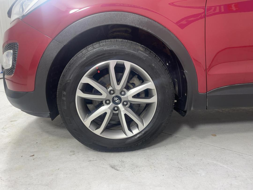 Photo '10' of Hyundai Santa FE