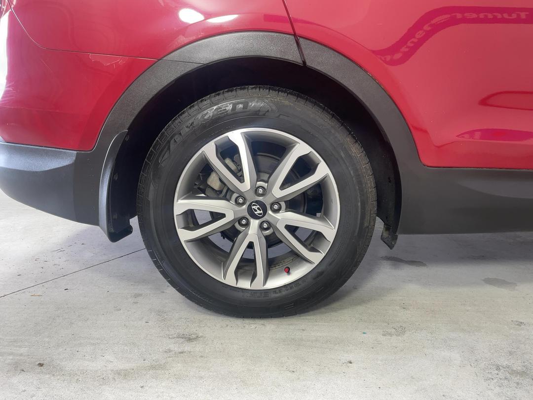 Photo '12' of Hyundai Santa FE