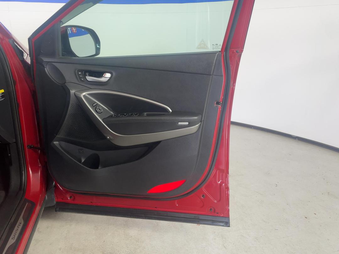 Photo '15' of Hyundai Santa FE