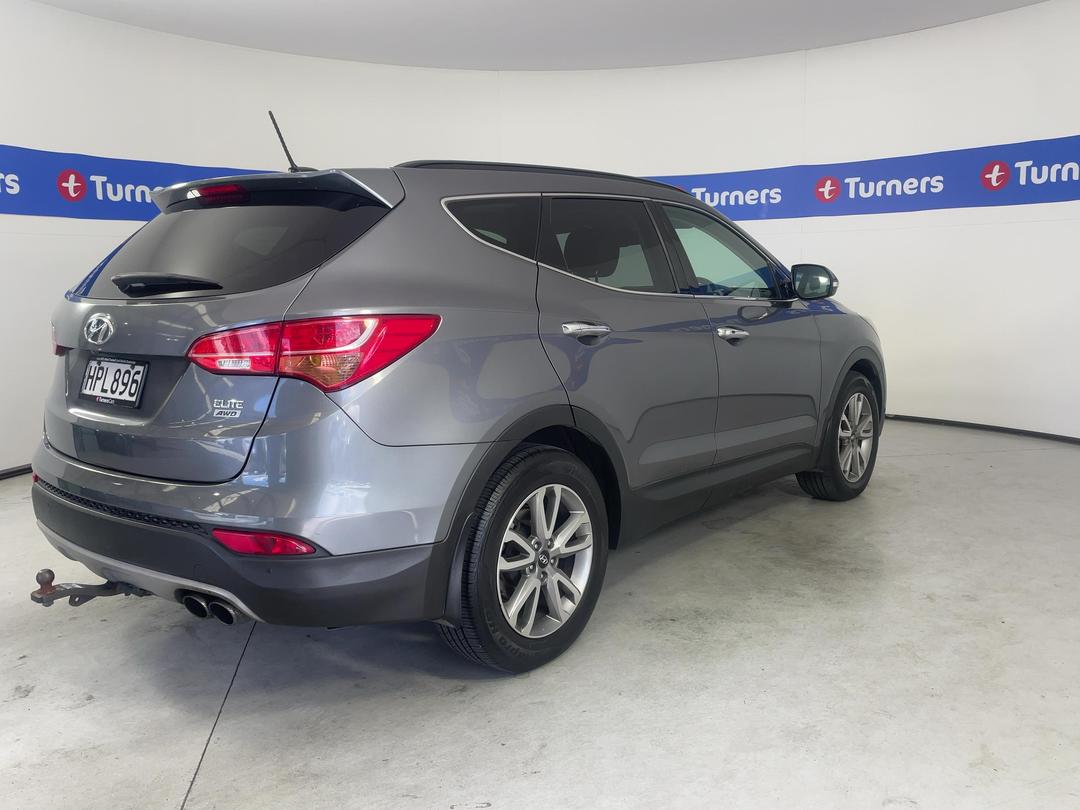Photo '7' of Hyundai Santa FE