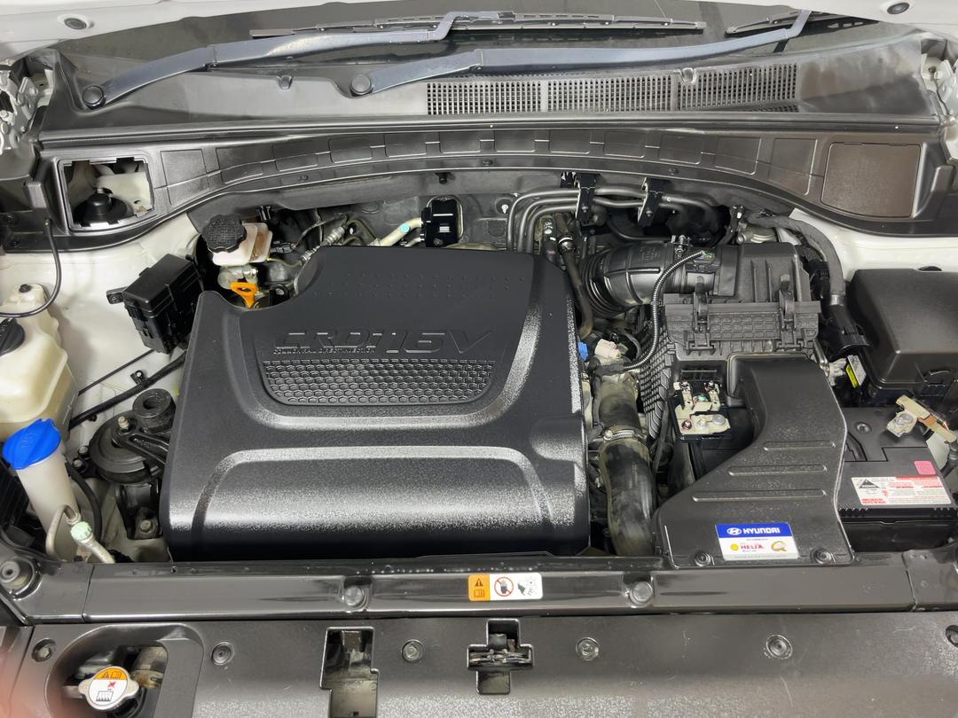 Photo '13' of Hyundai Santa FE