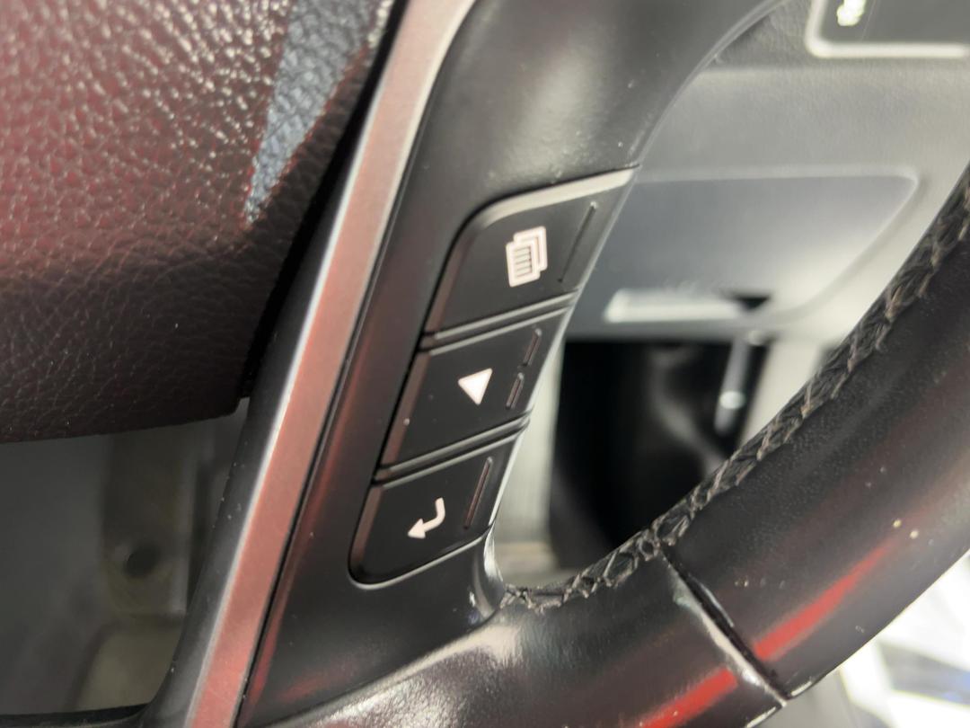 Photo '26' of Hyundai Santa FE