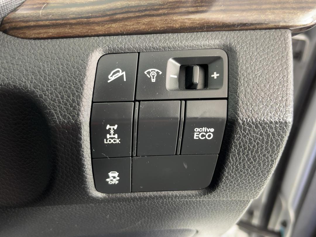 Photo '27' of Hyundai Santa FE