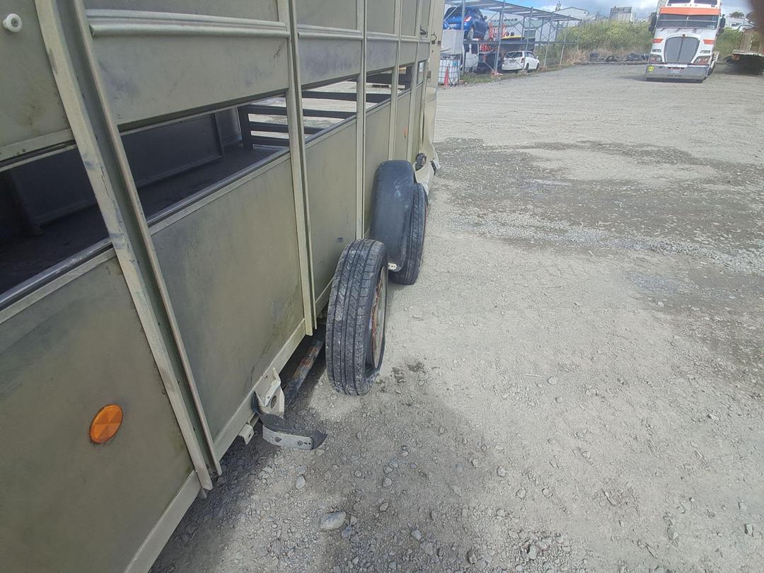 Photo '14' of IFOR WILLIAMS TRAILER Box Body - Tandem