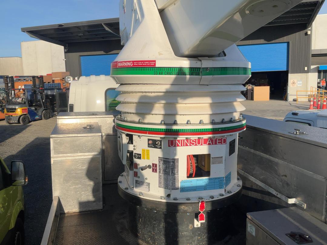 Photo '18' of Isuzu F Series FVZ1400A Cherry Picker/EWP