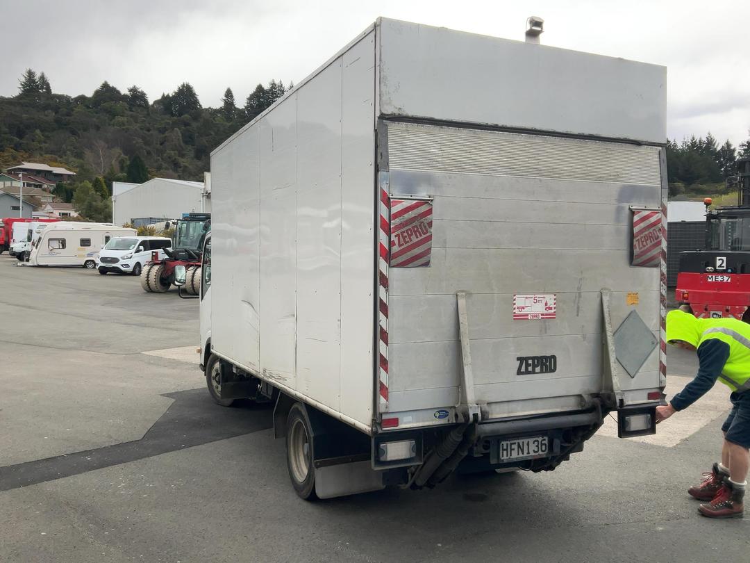 Photo '8' of Isuzu N Series NLR250M Box Body