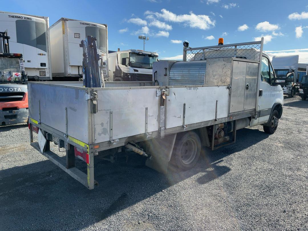 Photo '4' of Iveco Daily 45C17 Flat Deck Crane