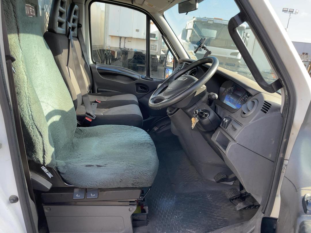 Photo '12' of Iveco Daily 45C17 Flat Deck Crane