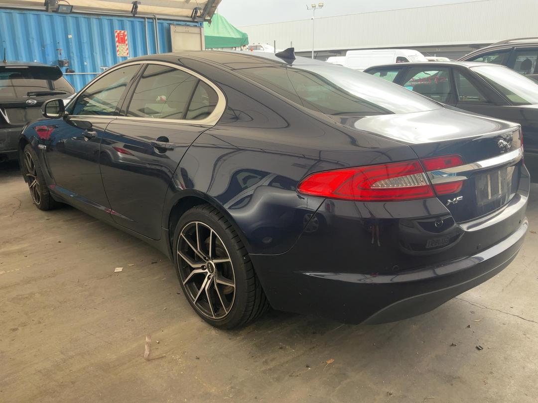 Photo '4' of Jaguar XF Luxury D Auto