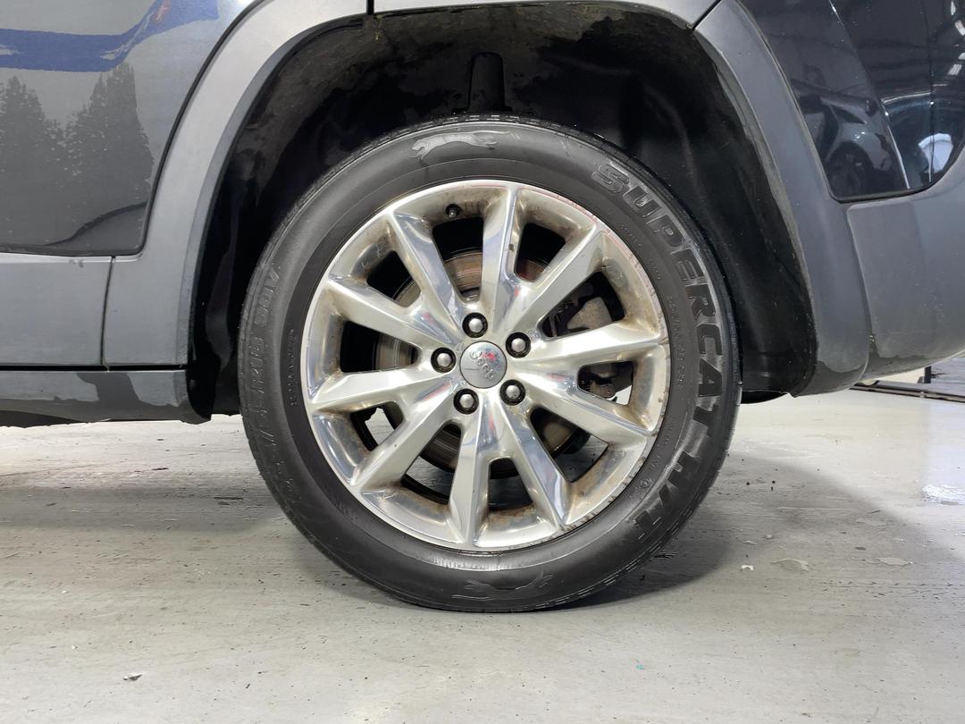 Photo '9' of Jeep Cherokee Limited Photo '9' of Jeep Cherokee Limited