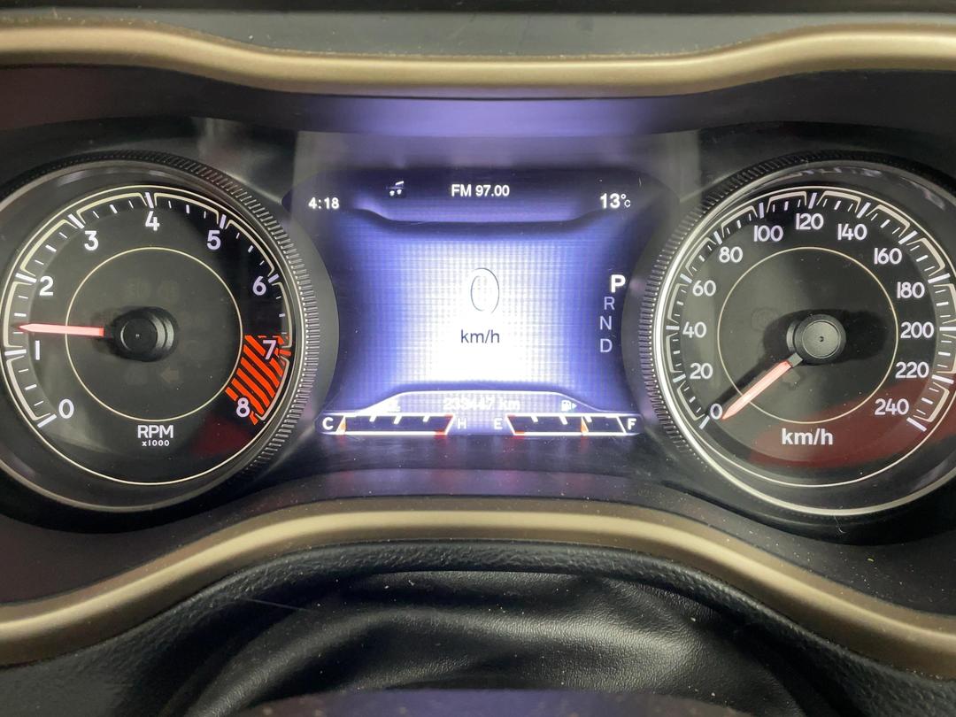 Photo '19' of Jeep Cherokee Limited Photo '19' of Jeep Cherokee Limited