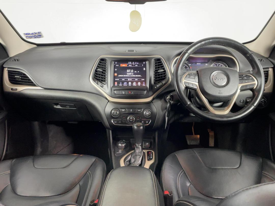 Photo '15' of Jeep Cherokee Limited Photo '15' of Jeep Cherokee Limited