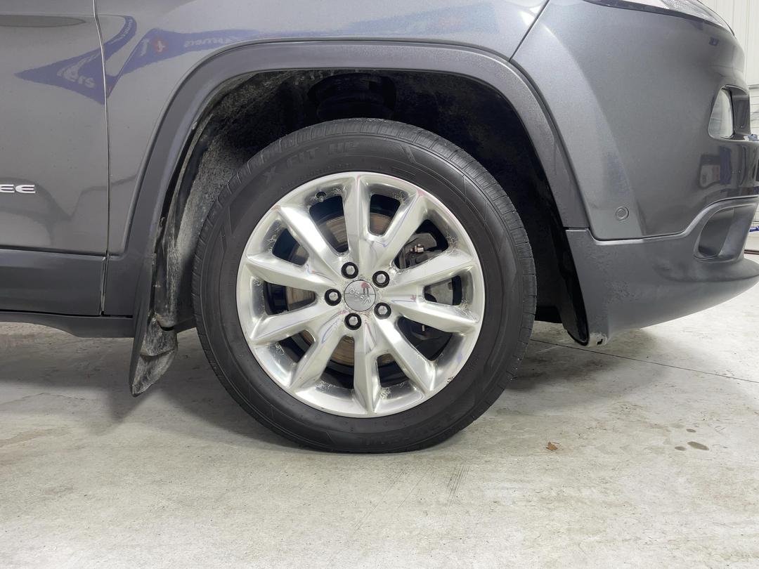 Photo '9' of Jeep Cherokee