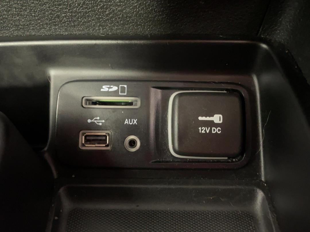 Photo '27' of Jeep Cherokee