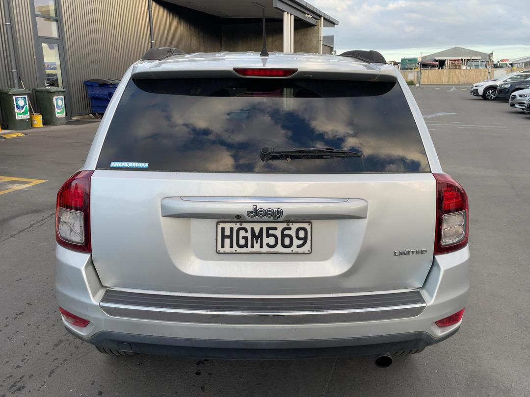Photo '5' of Jeep Compass Limited Photo '5' of Jeep Compass Limited