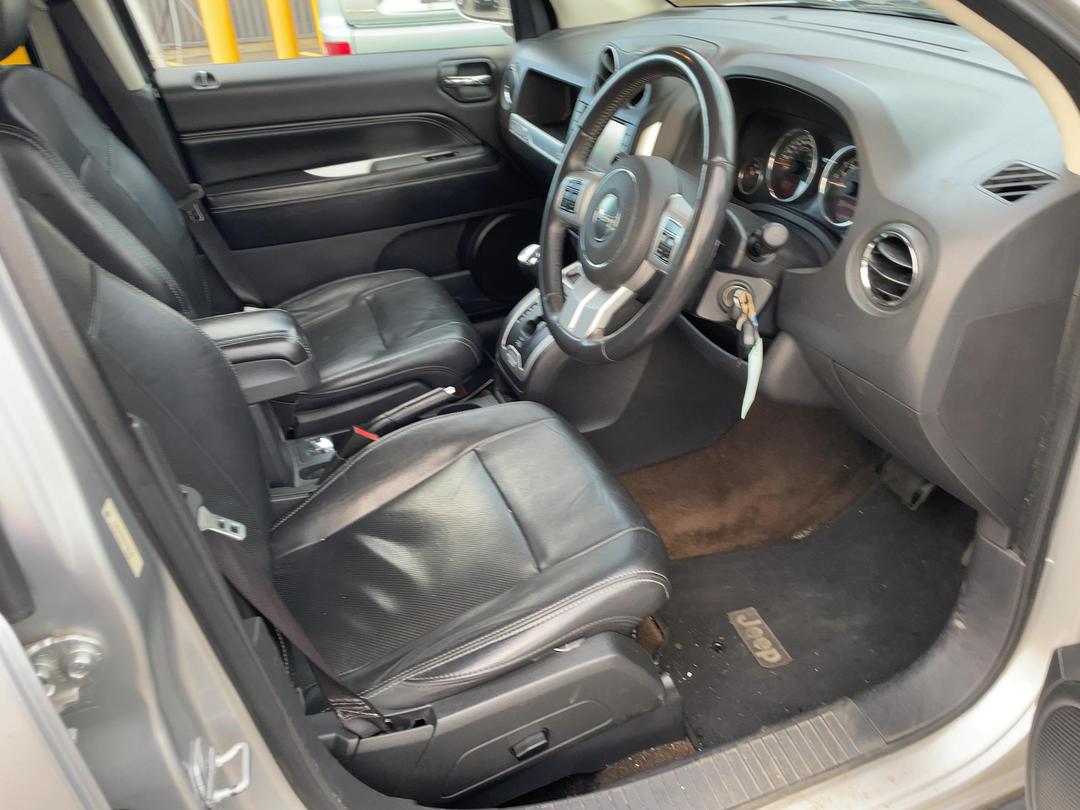 Photo '14' of Jeep Compass Limited Photo '14' of Jeep Compass Limited